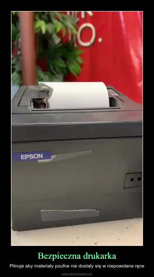 Bezpieczna drukarka – Pilnuje aby materiały poufne nie dostały się w niepowołane ręce 